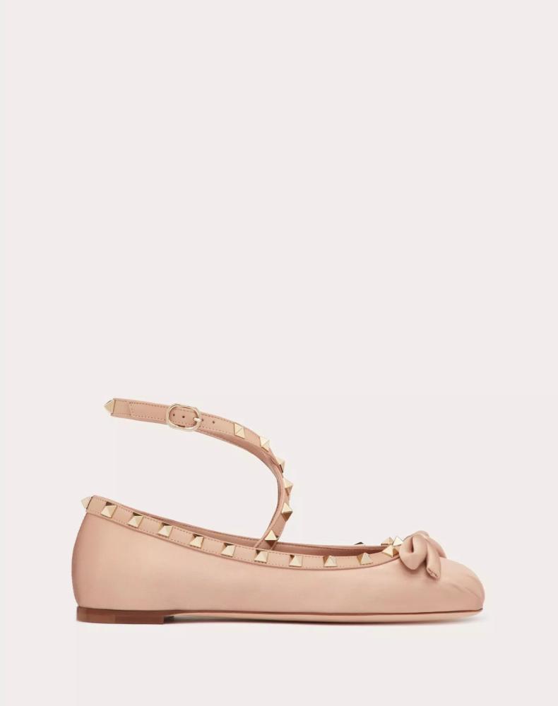 حذاء  valentino
