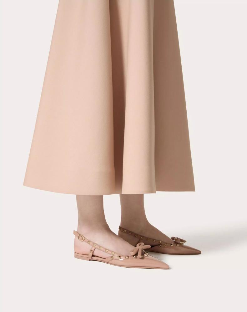كعب valentino