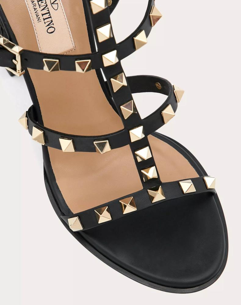 كعب valentino