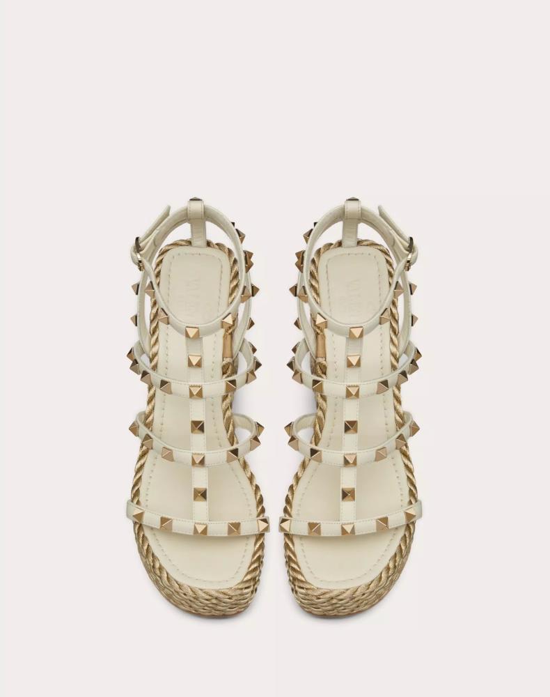 كعب valentino