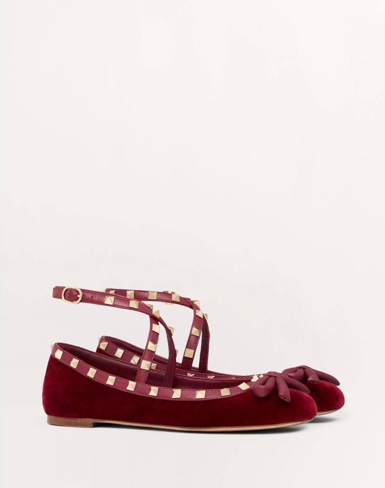 حذاء  valentino