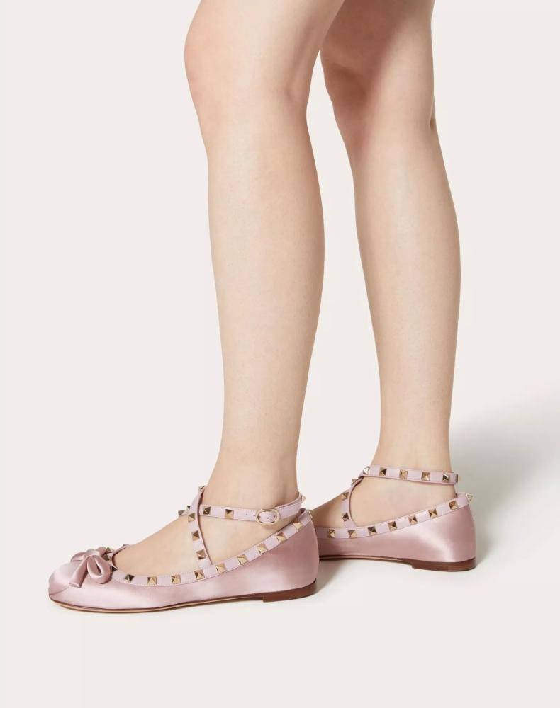 حذاء  valentino
