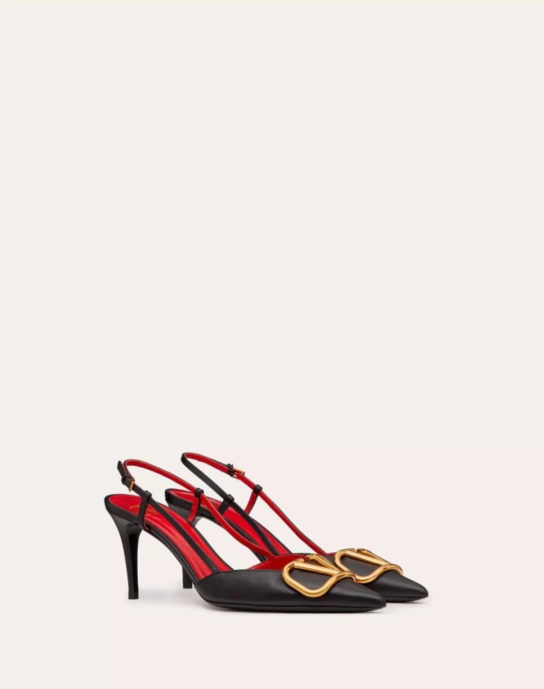 كعب valentino