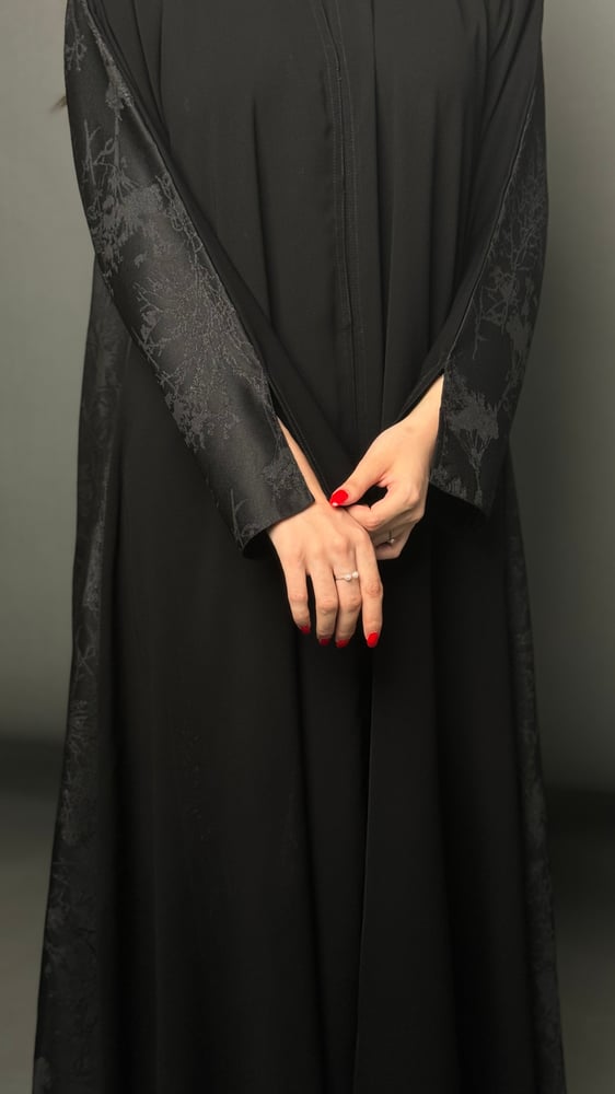 عباية بيان B24