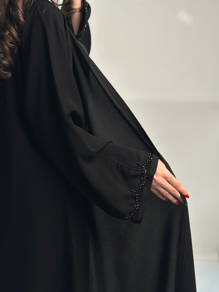 عباية W19