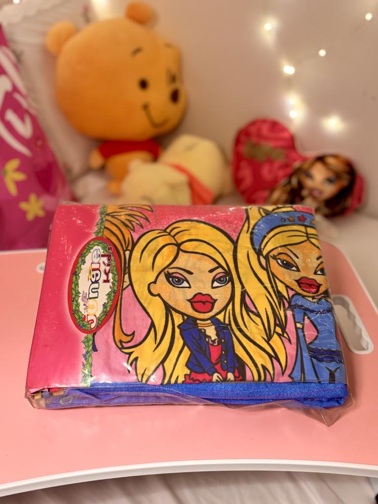 Bratz bedspread