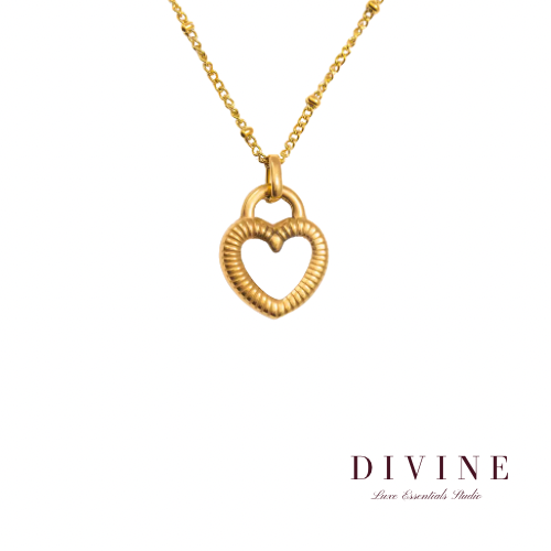 two faces black and white golden heart necklace