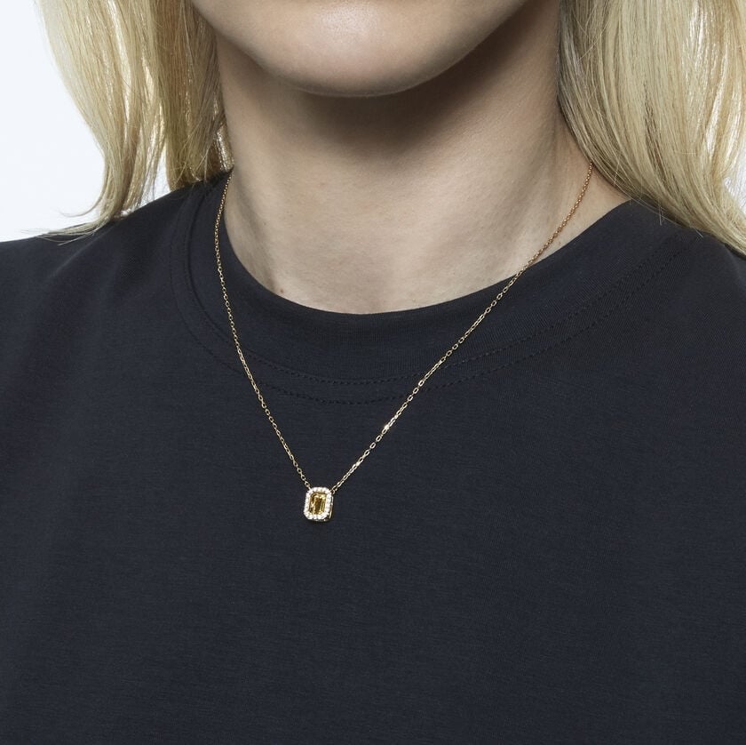 gold yellow dancing stone silver necklace