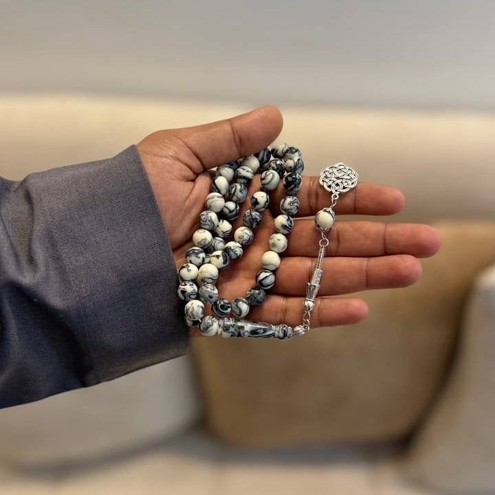 سبحة بكلايت رمادي / بيج مطعم