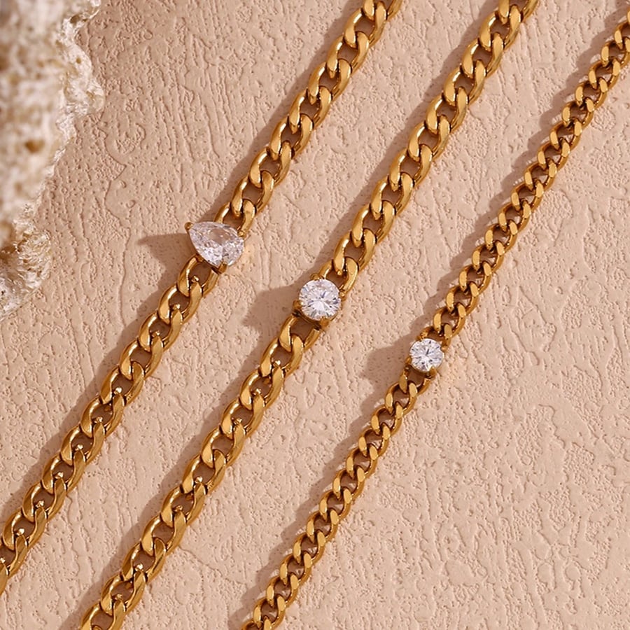 Round stone gold plated steel chain bracelet