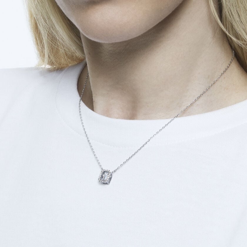Dancing clear stone necklace & earrings set