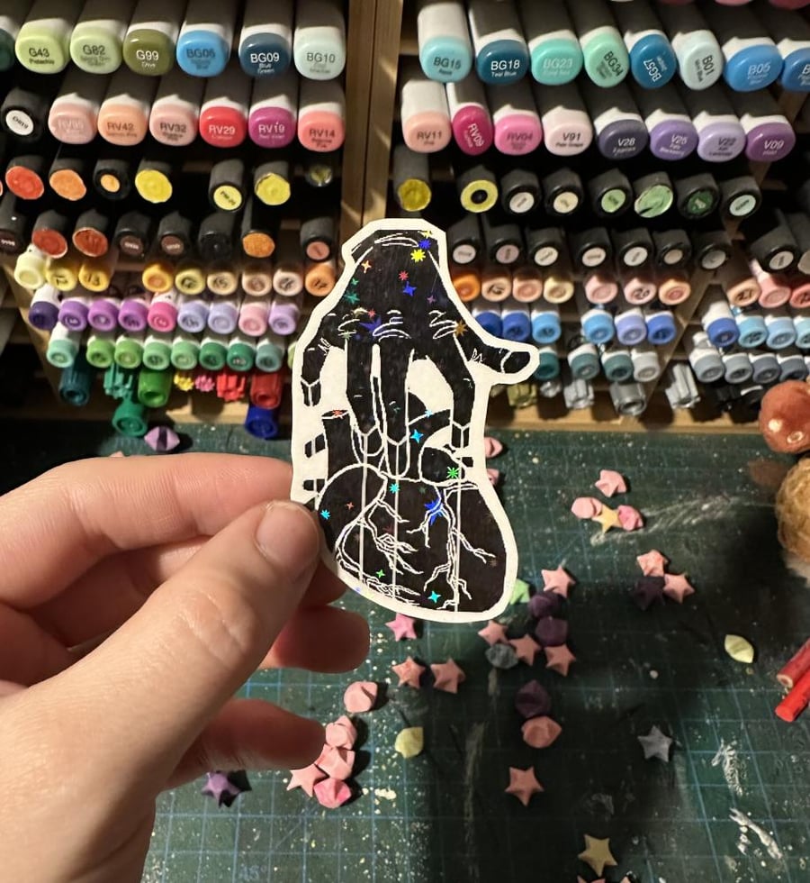 Hold the heart - Sticker