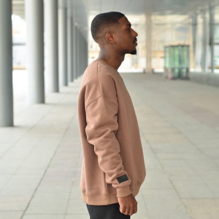 LIGHT BROWN SWEATSHIRT
