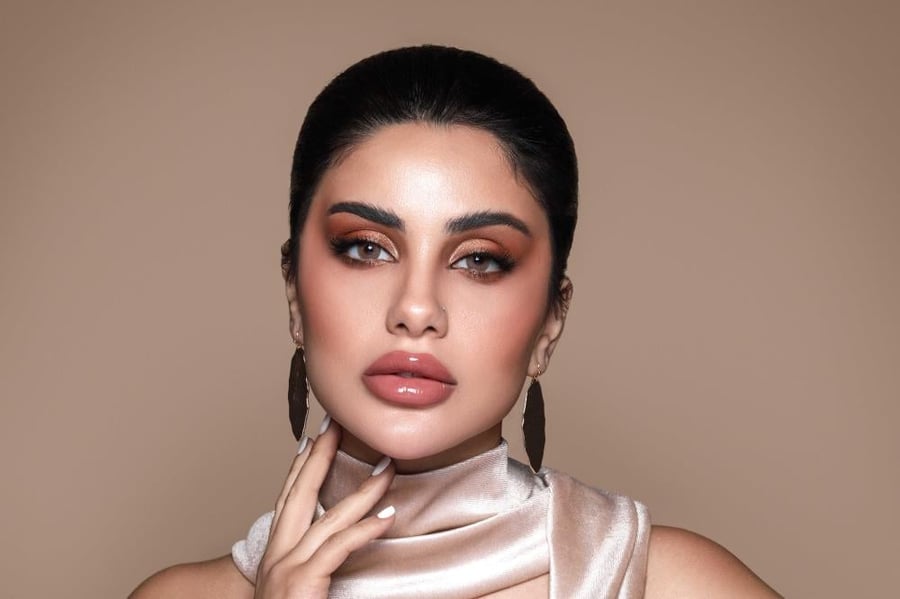 بيلا - ايليت وايلد هوني زينة