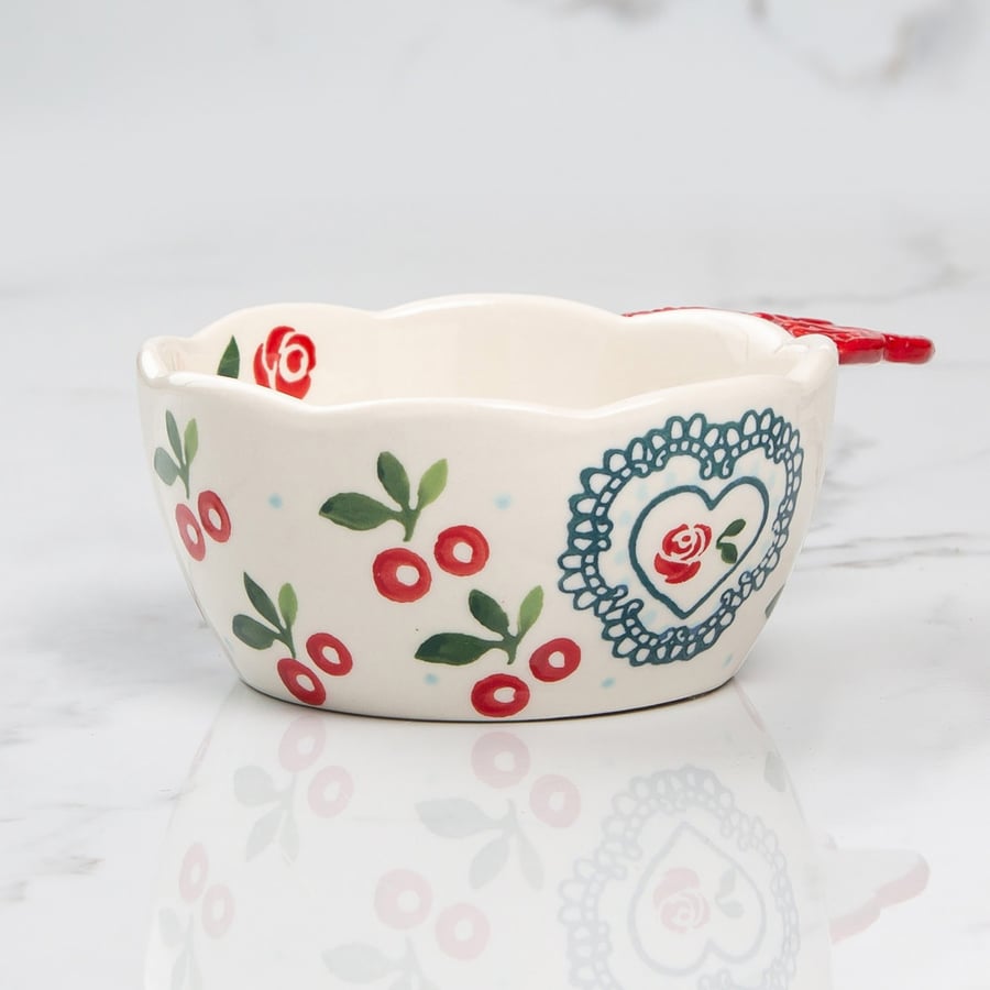 Ceramic bowl