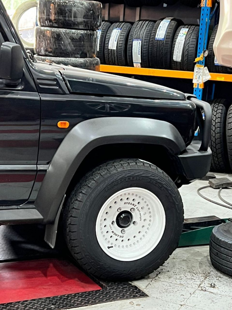 7.5 inch Rydanz rims