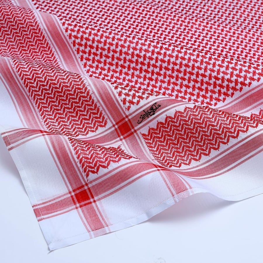 شماغ ملكي خاص 2025  - احمر فاتح