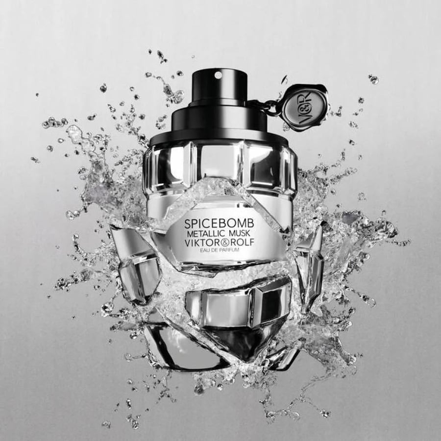 عطر فيكتور أند رولف سبايس بومب ميتاليك مسك أو دو بارفان 90 مل