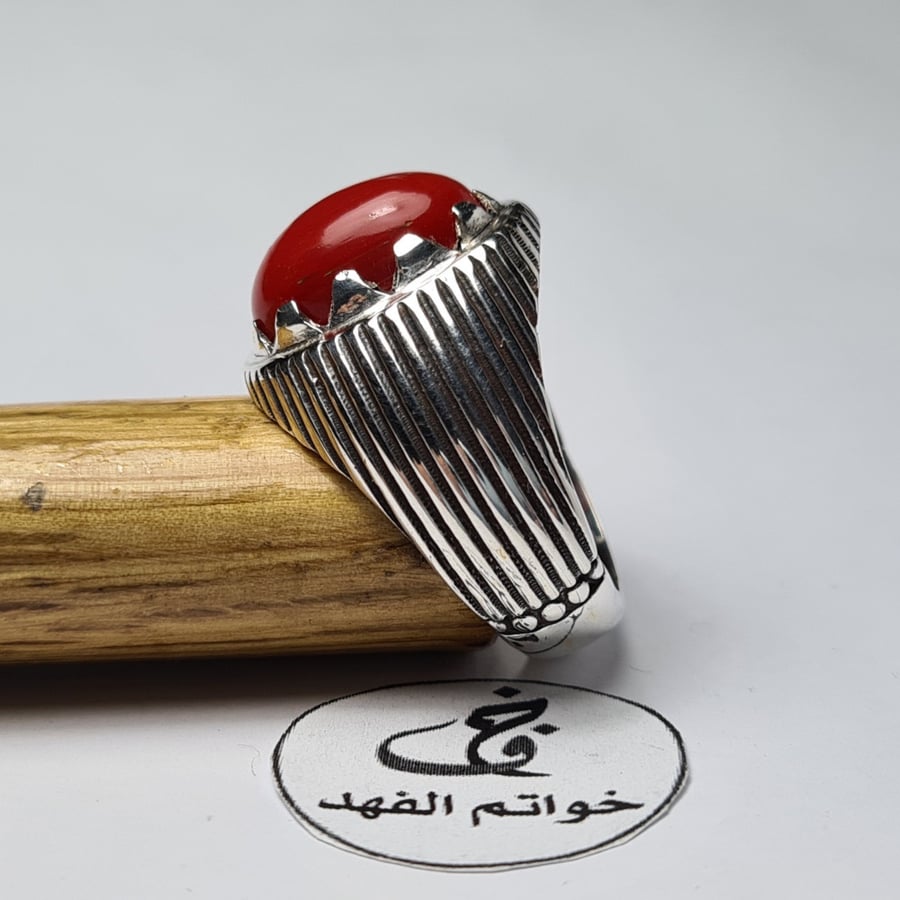 خاتم فضه مميز بحجر مرجان ايطالي فخم