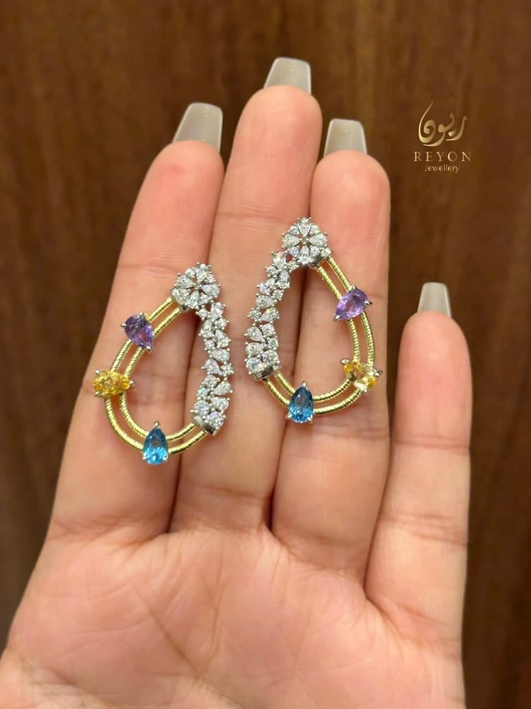 Silver hoop with diamond design, gold-plated