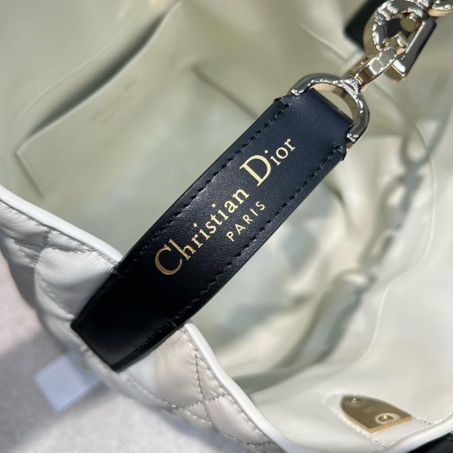 حقيبة اليد  توت Dior Toujours size 18