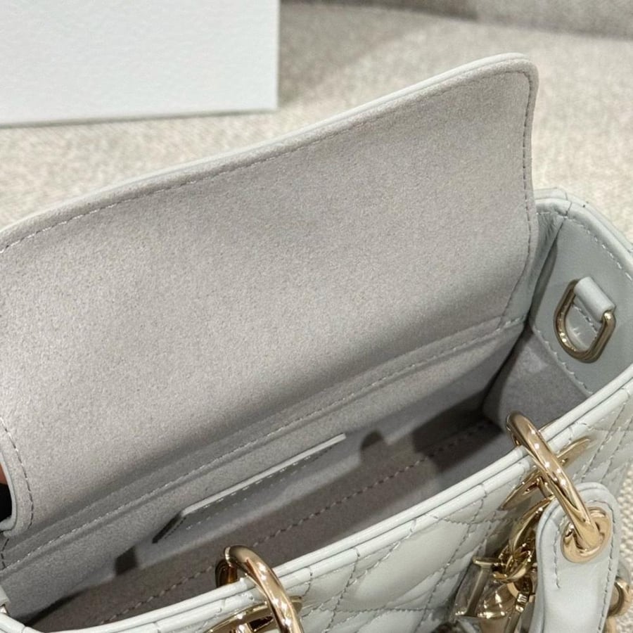 Lady D-Joy Size 16 cm