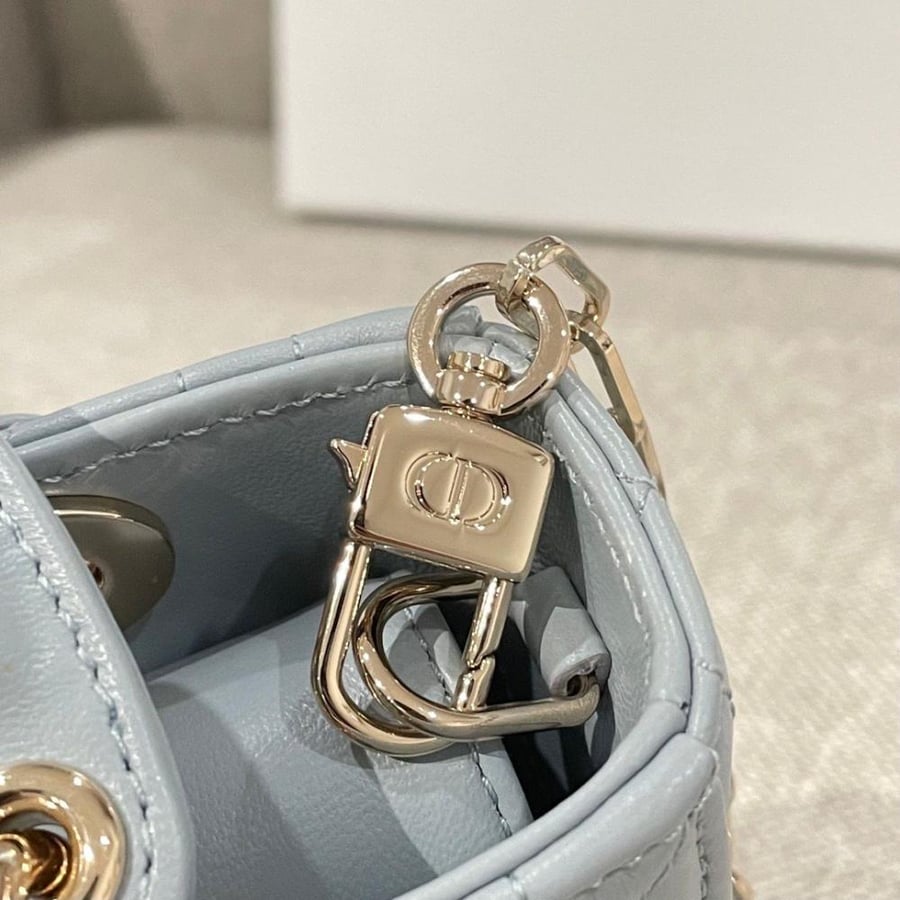 Lady D-Joy Size 16 cm