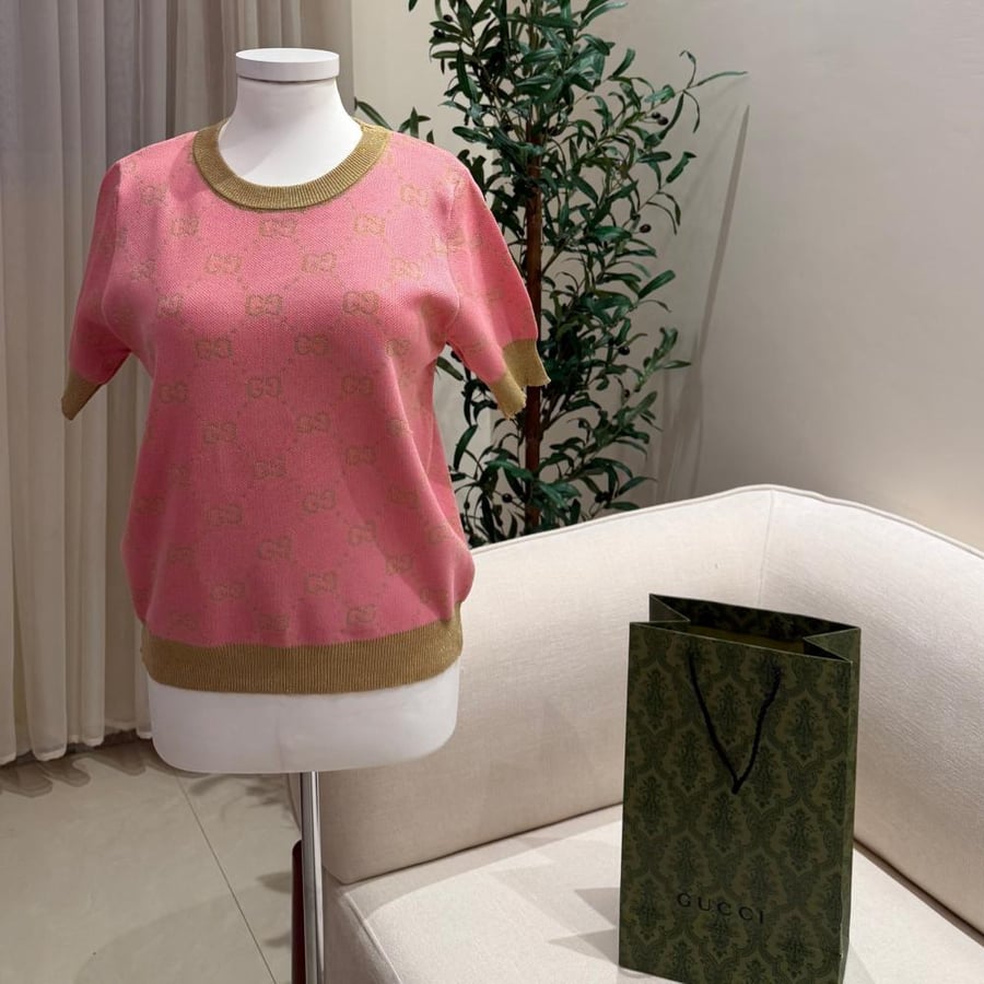 تي شيرت T-shirt