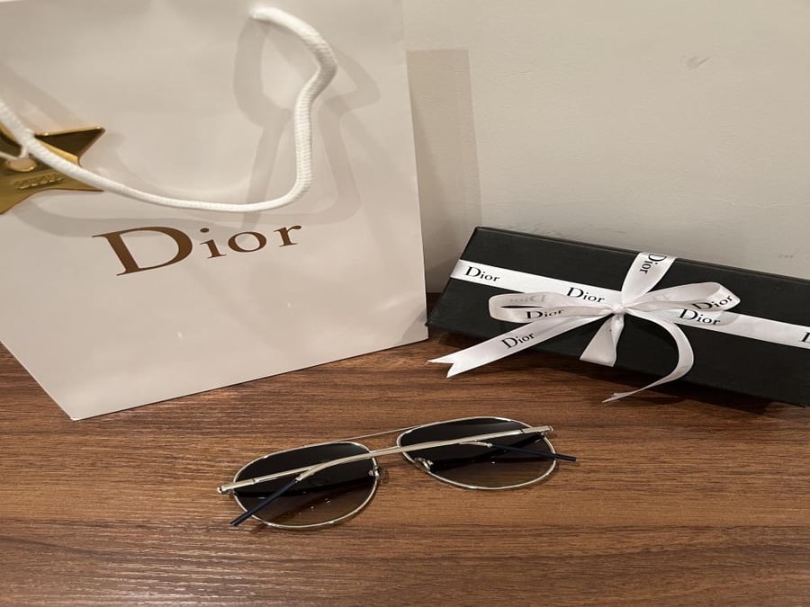 Diors (2-43)
