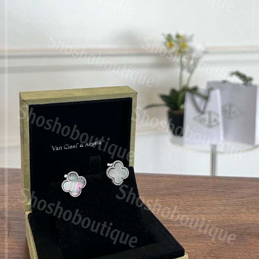 فان كليف فضي  Van Cleef(إكسسوار مطلي )