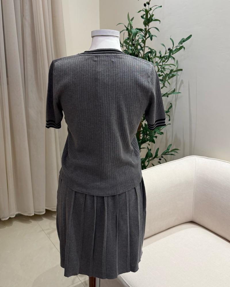 Blouse and skirt