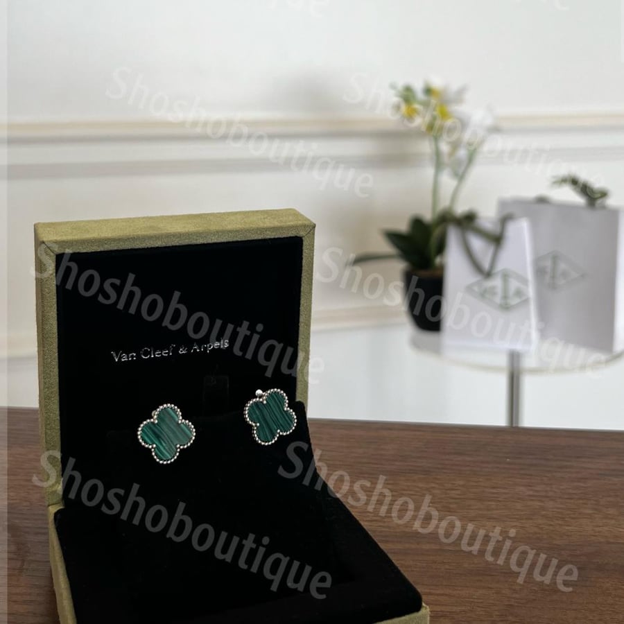 Van Cleef silver (plated accessory)