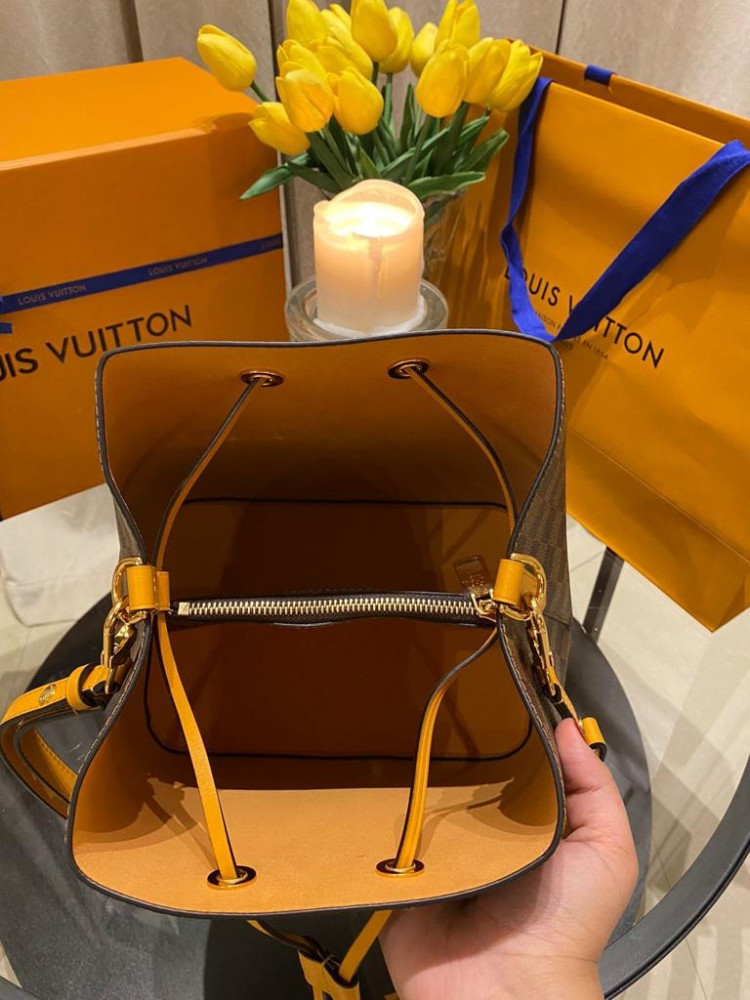 لويس فيتوناLouisi Vuitton