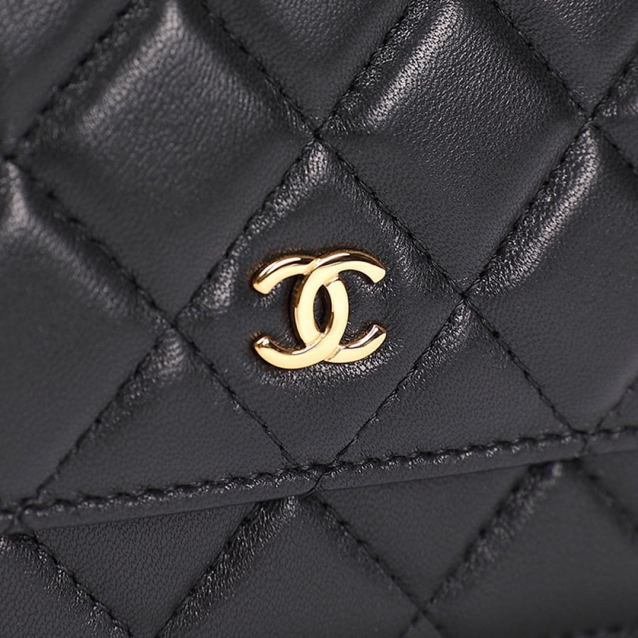 Chanel (Lamb Skin) Hardware Gold