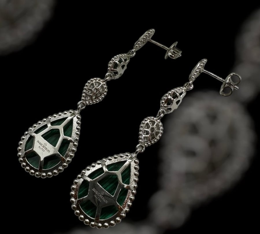 Boucheron plated accessory