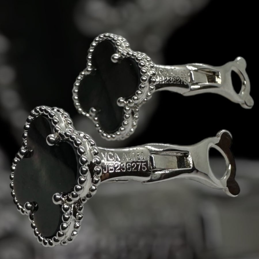 فان كليف فضي  Van Cleef(إكسسوار مطلي )