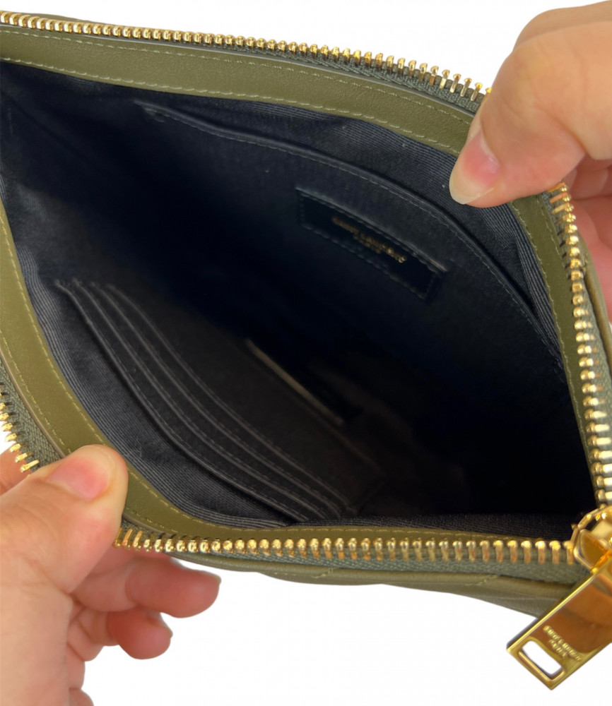 ‎‏SAINTi LAURENT UPTOWN POUCH SMALL      CM24 باوتش ساني لوران