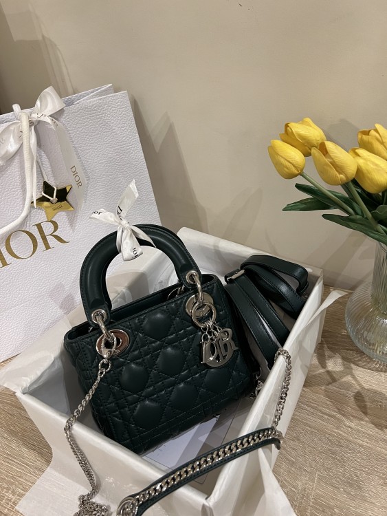 Lady Doir Mini Size (17 cm) (Olive)