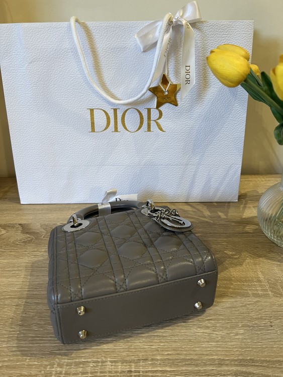 LADY DOIR MINI SIZE (17 CM)