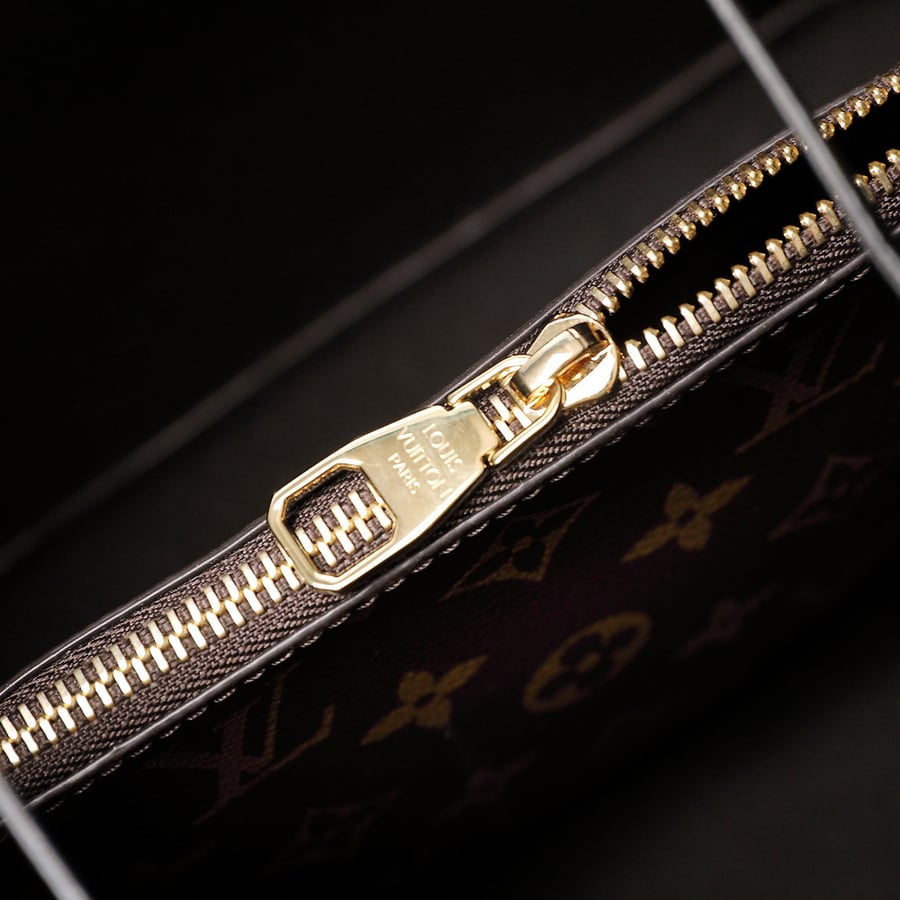Louis Vuitton Niuno
