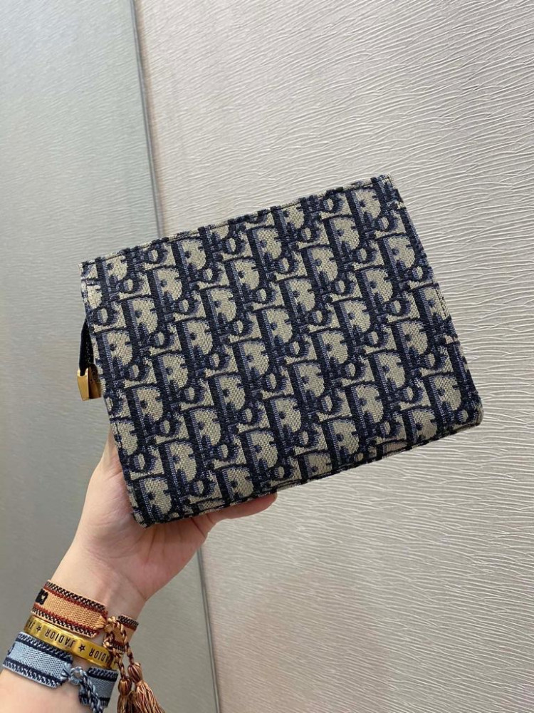 ديور Dior باوتش