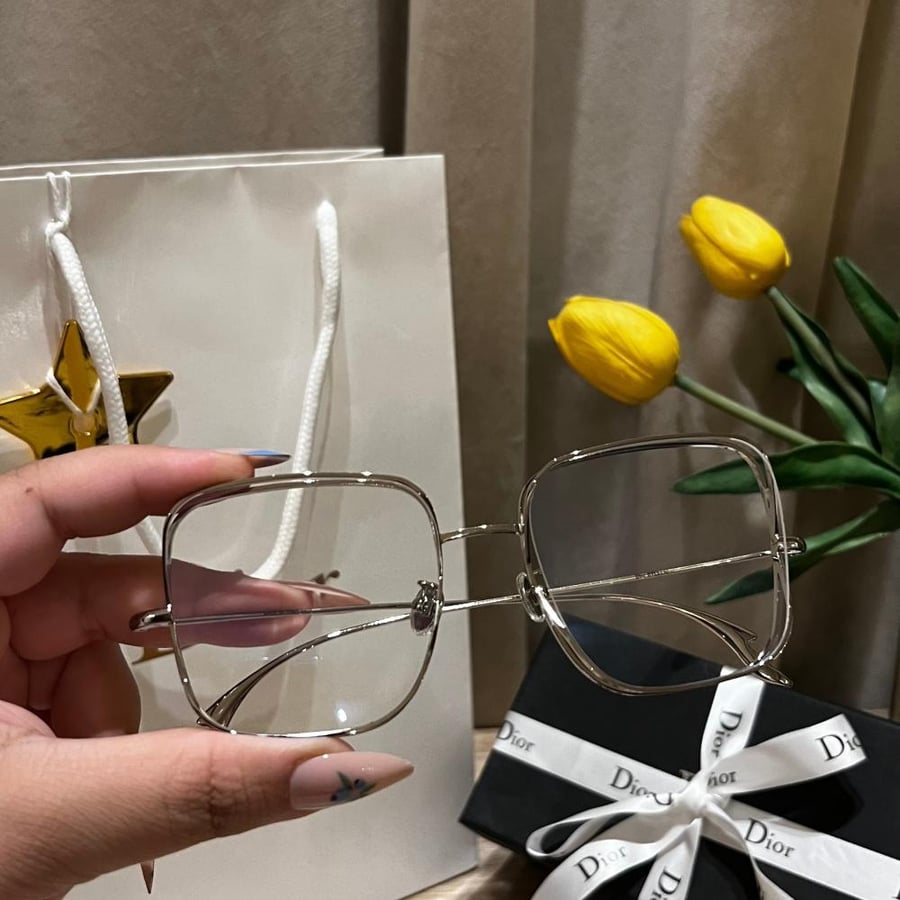 DIOR (1-6)