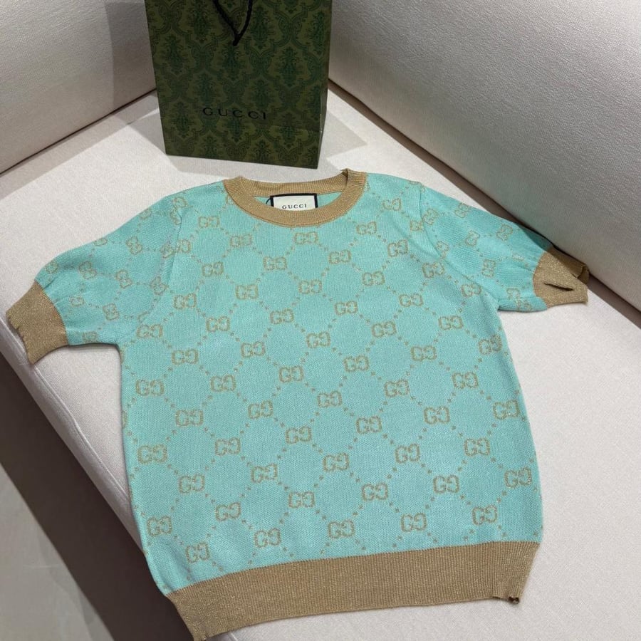 تي شيرت T-shirt