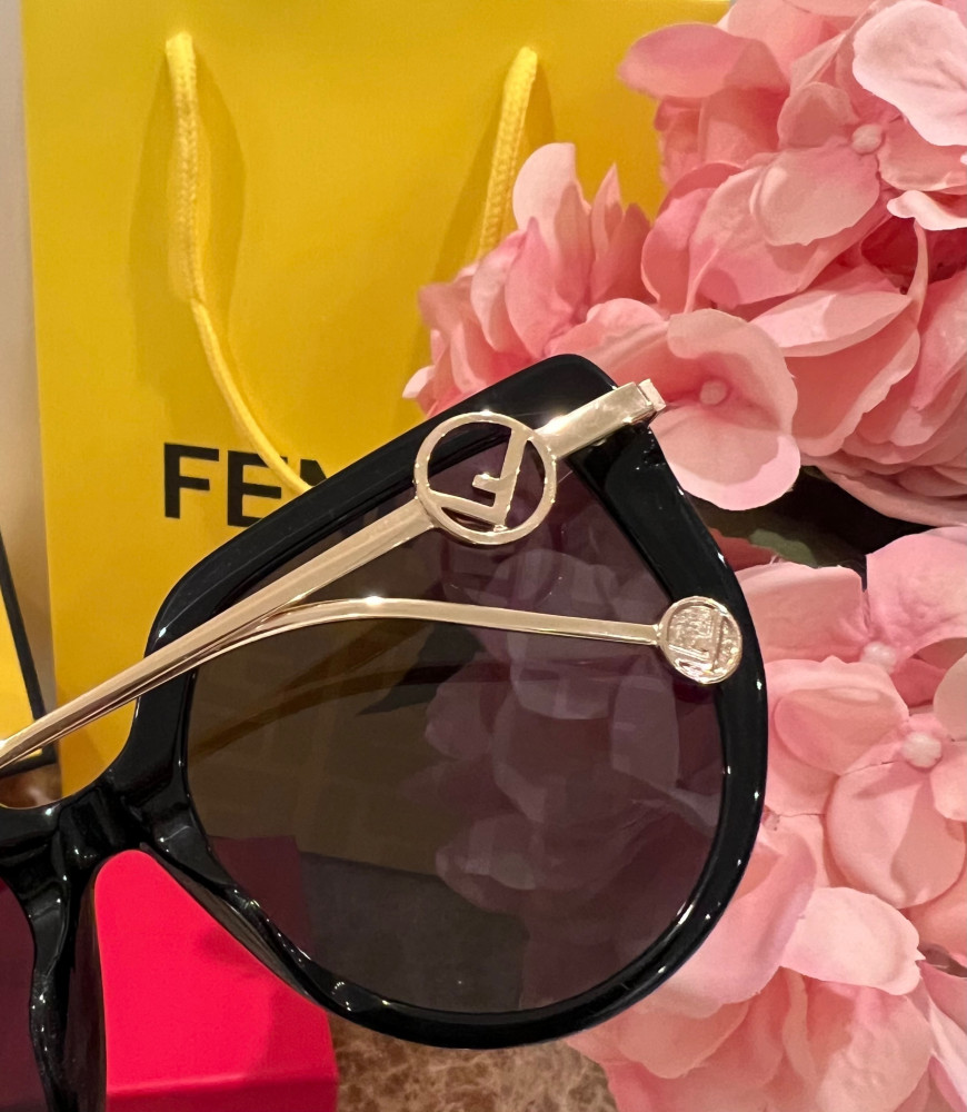 Fendi (8-4)