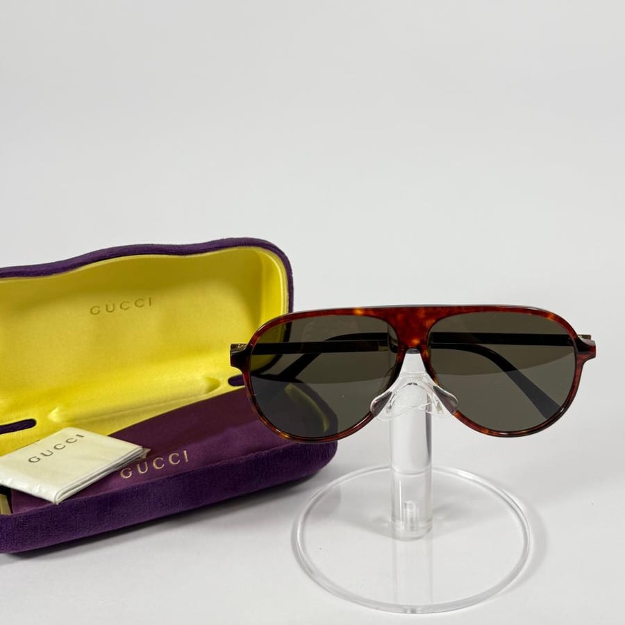 GUCCI SUNGLASSES