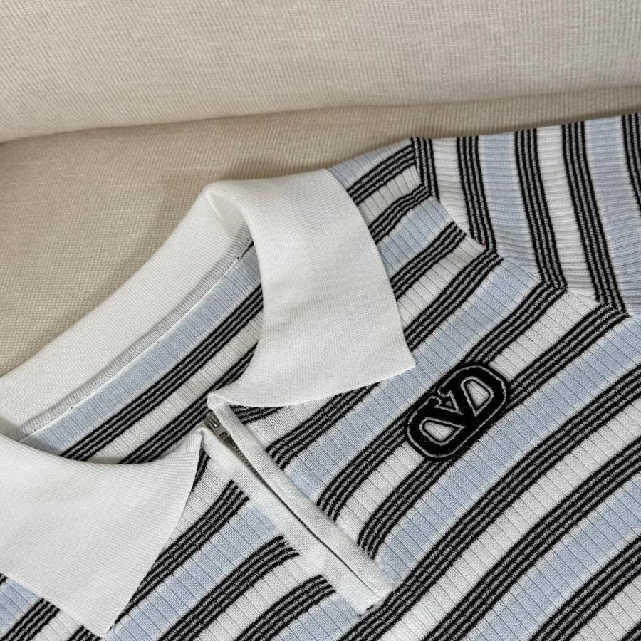 تي شيرت فالنتينو T-shirt Valentino