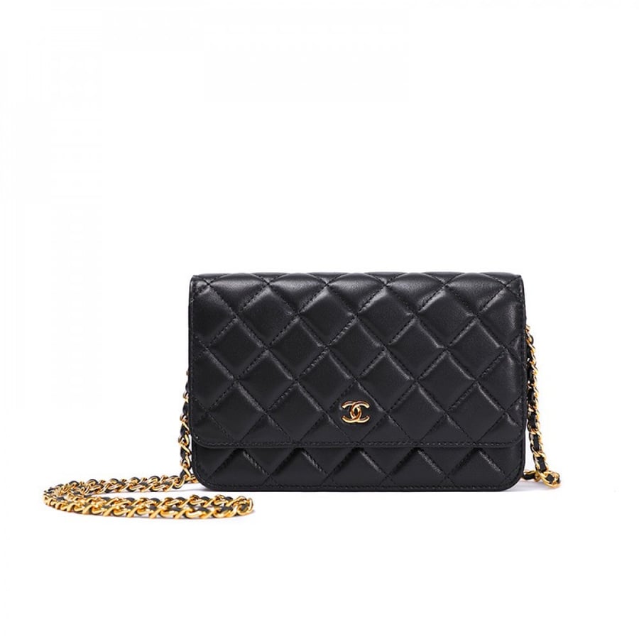 Chanel (Lamb Skin) Hardware Gold