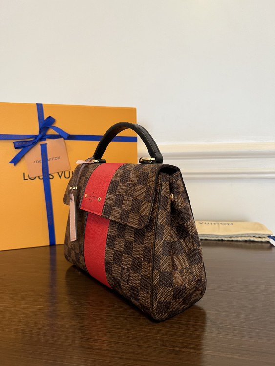 لويس فيتون LOUIS VUITTON