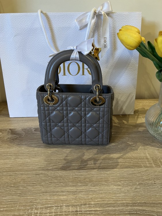 LADY DOIR MINI SIZE (17 CM)