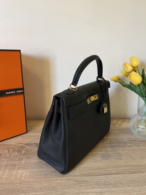هيرميس (كيلي 32 هاردوير ذهبي ) Hermès (kelly 32)